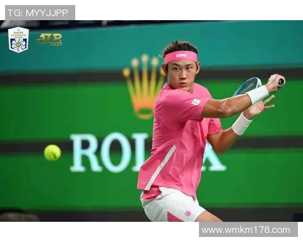 上海网球队以65分领跑大师赛积分榜展现强劲实力与团队合作精神